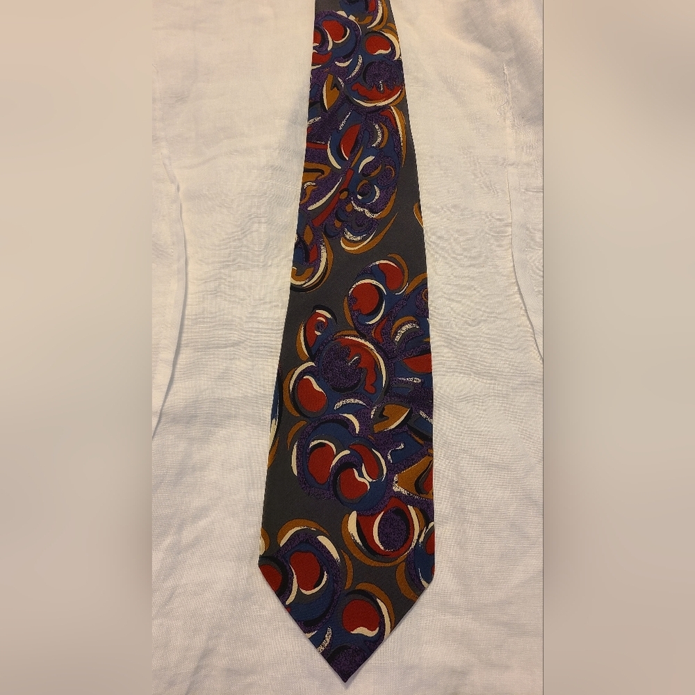 VTG Grey Brandini Silk Tie Red Orange Purple circle patterns formal business
